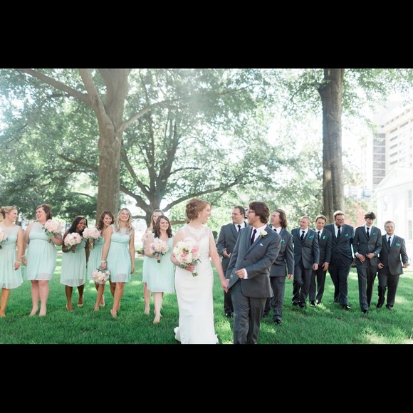 David’s Bridal Bridesmaid Dress w/ Cowl Back MINT - Picture 8 of 8